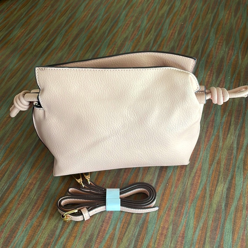 Brand new bag. Never used.